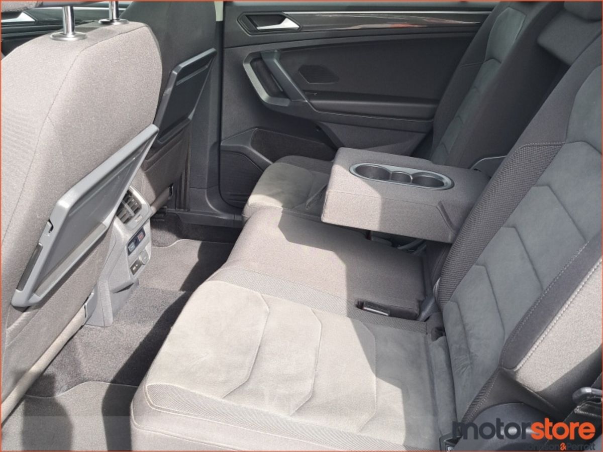 Volkswagen Tiguan 2.0 TDI 150HP Highline (One Year Warranty / AA Membership / Bishopstown)
