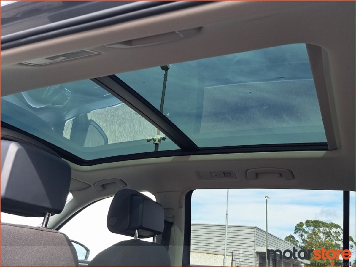 Volkswagen Tiguan 2.0 TDI 150HP Highline (One Year Warranty / AA Membership / Bishopstown)