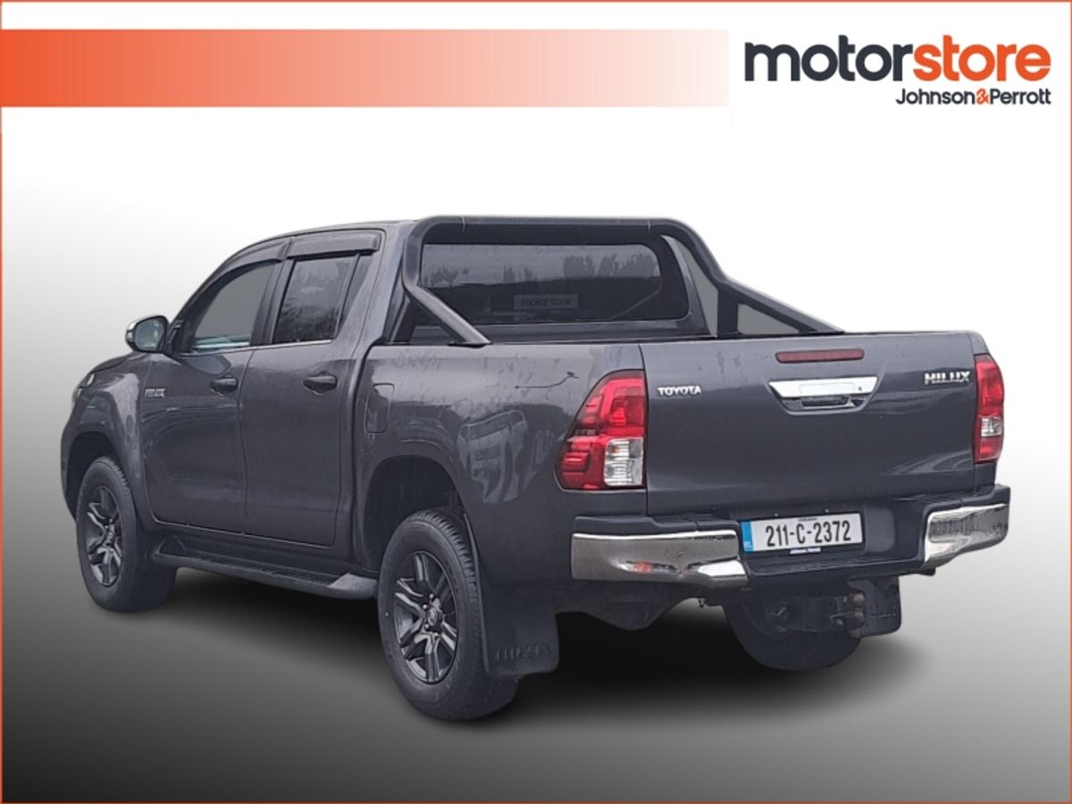 Toyota Hilux HILUX 2.8 DOUBLE CAB SR5 4 DR