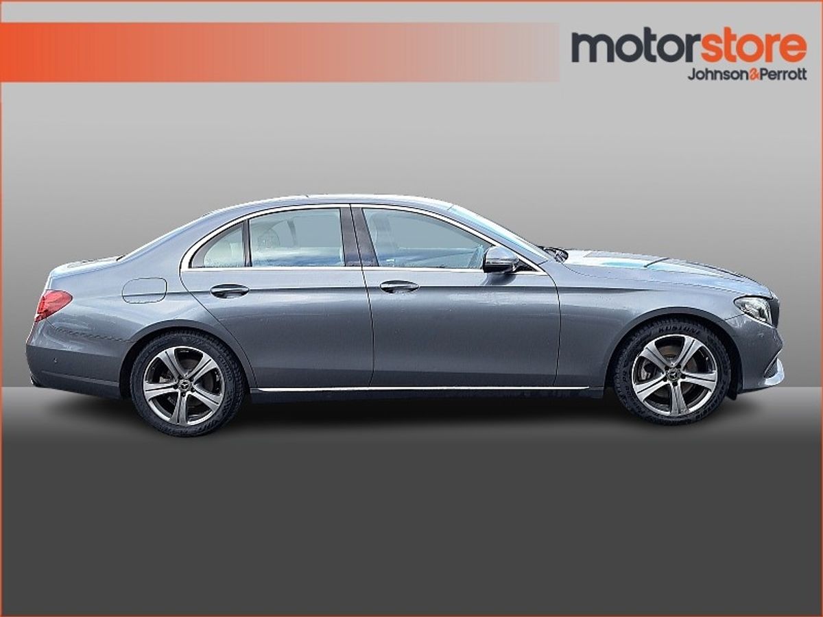 Mercedes-Benz E-Class E 220 D AVANTGARD 18% A/T