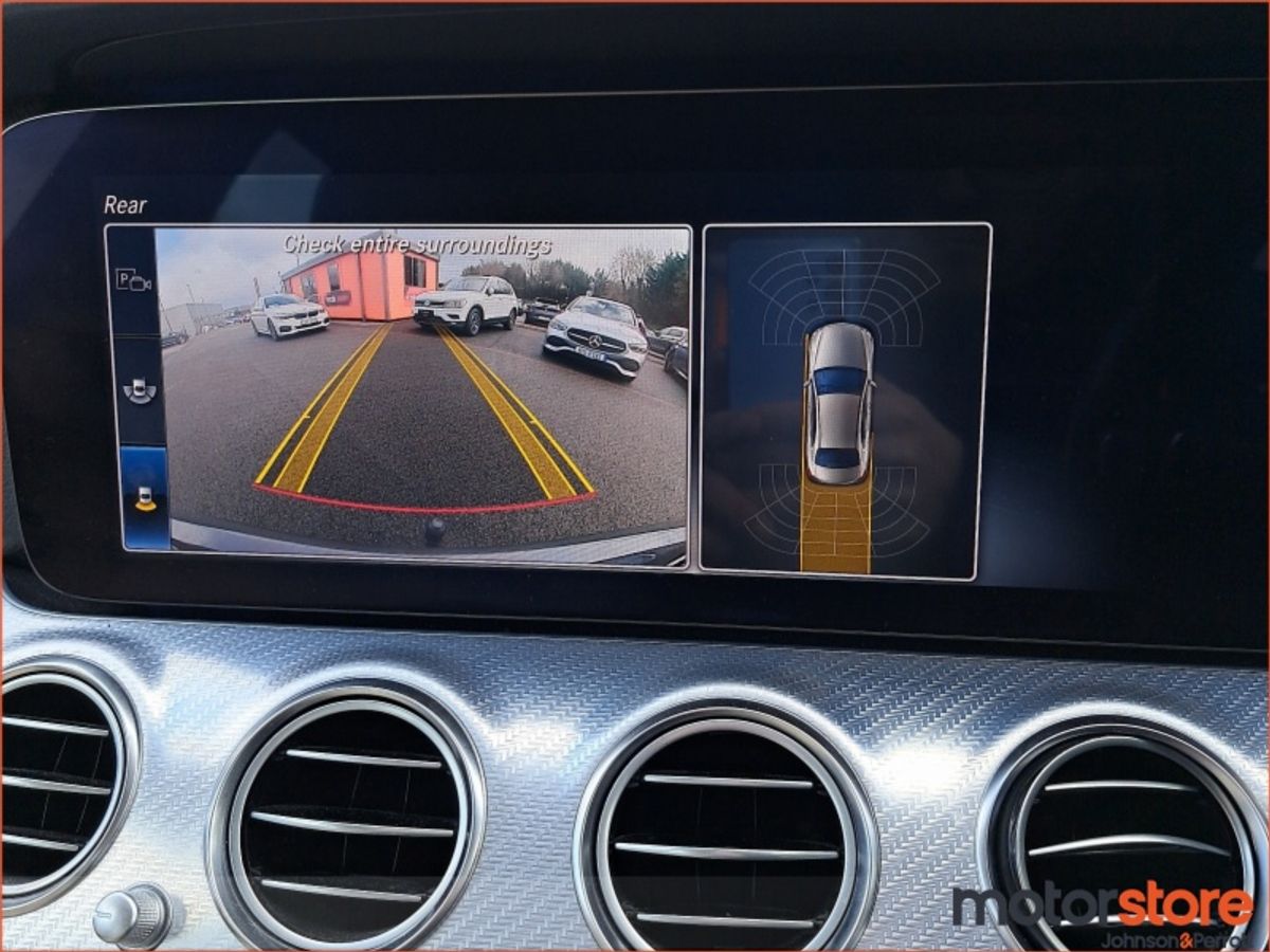 Mercedes-Benz E-Class E 220 D AVANTGARD 18% A/T