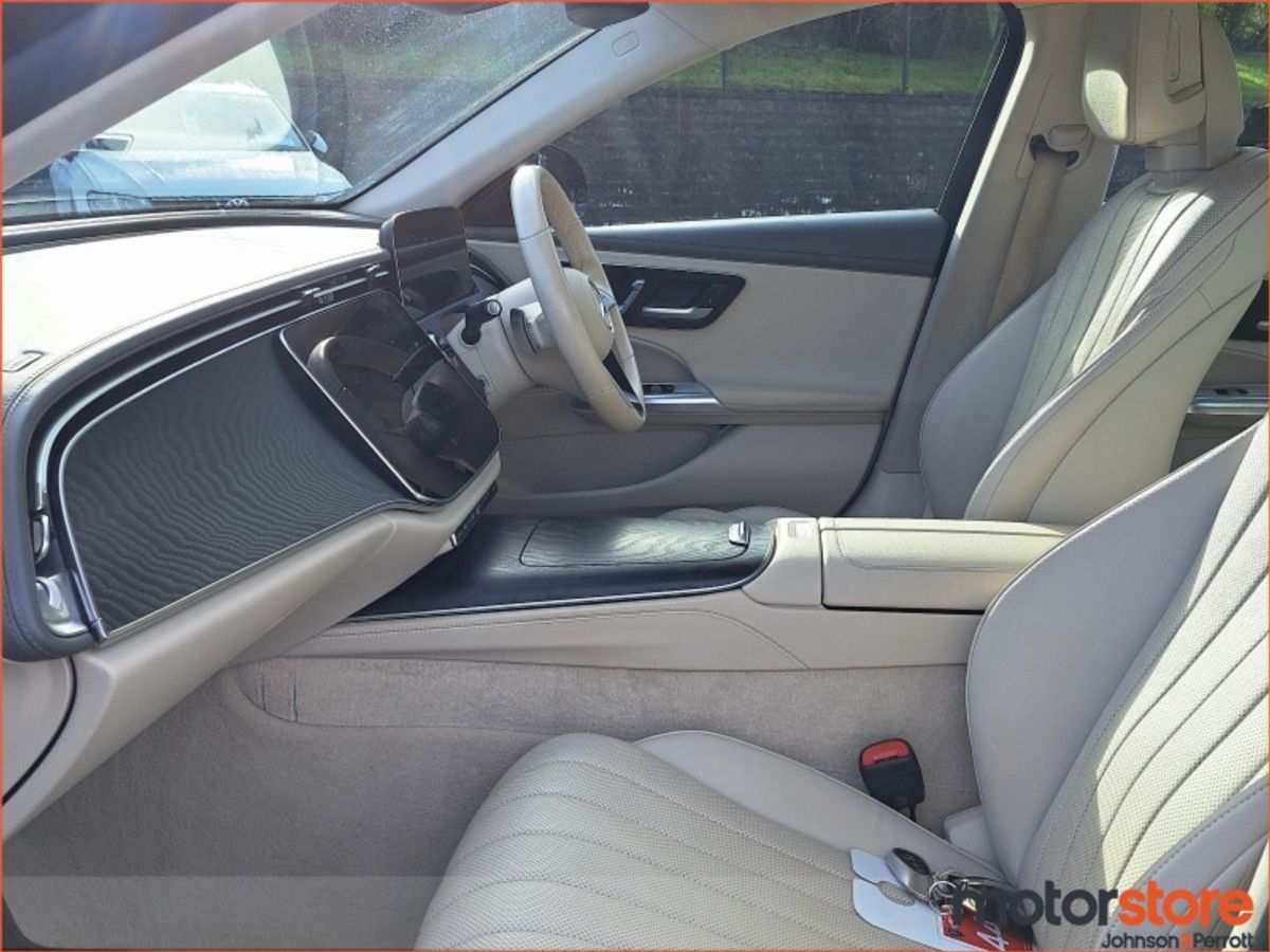 Mercedes-Benz E-Class E 220 D MHEV Avantgarde Plus