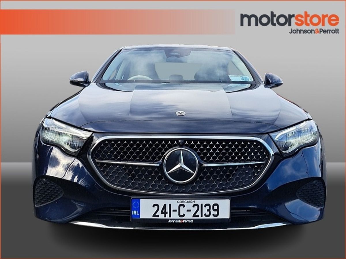 Mercedes-Benz E-Class Avantgarde Plus  with High Specification and Upgraded Alloys - 1 Owner