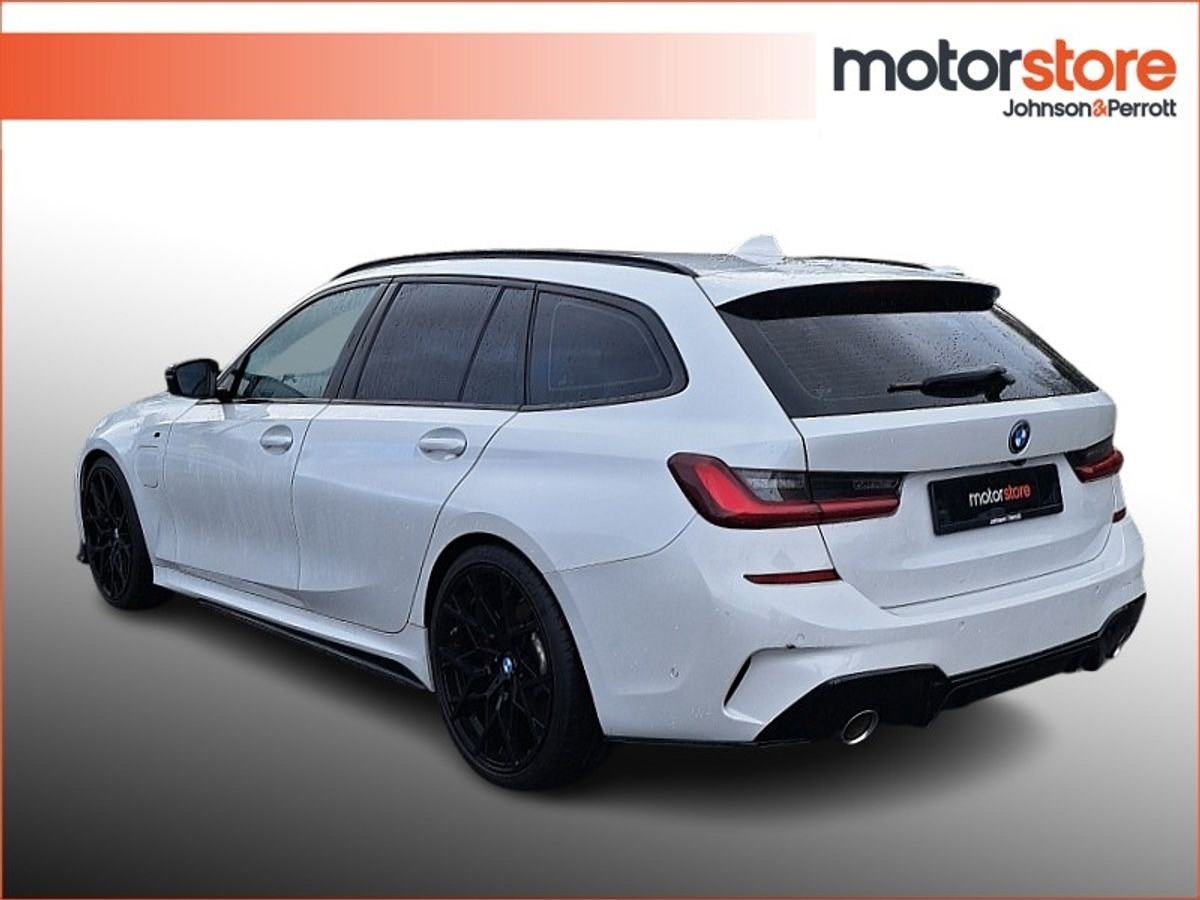 BMW 3-Series 330 E M Sport Auto  330 e M Sport  330 e 292 12kWh PHEV 113BHP /83kw Step Auto Start/Stop
