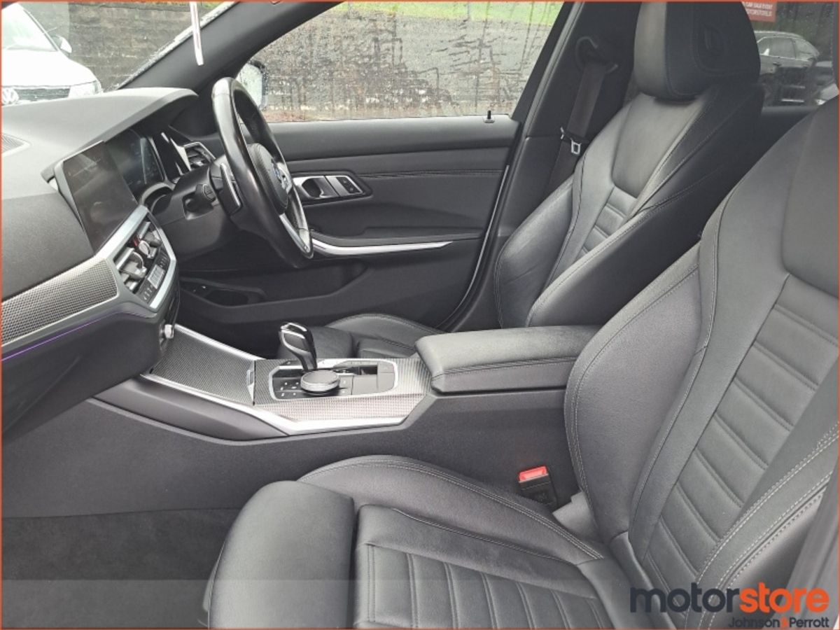 BMW 3-Series 330 E M Sport Auto  330 e M Sport  330 e 292 12kWh PHEV 113BHP /83kw Step Auto Start/Stop