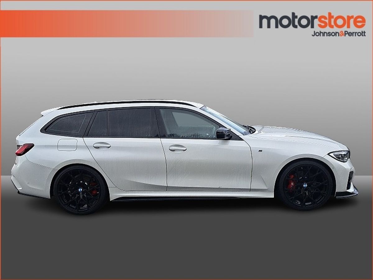 BMW 3-Series 330 E M Sport Auto  330 e M Sport  330 e 292 12kWh PHEV 113BHP /83kw Step Auto Start/Stop