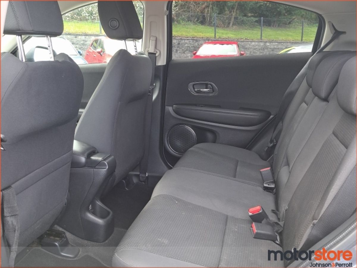 Honda HR-V 1.5 i-VTEC ES CVT