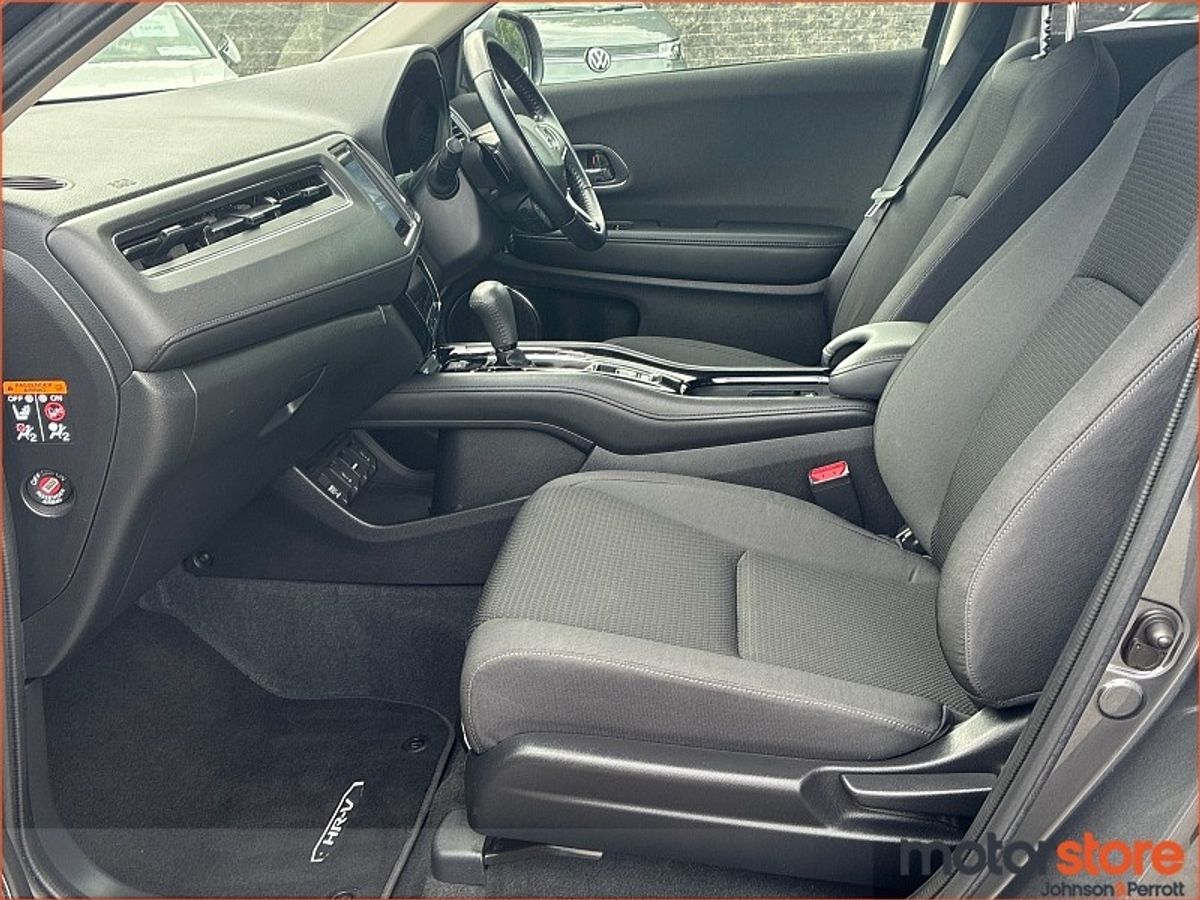 Honda HR-V  1.5 i-VTEC ES CVT