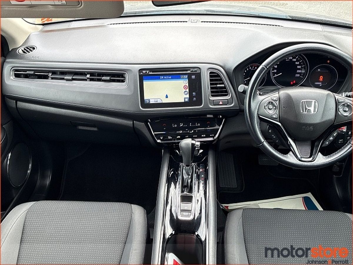 Honda HR-V  1.5 i-VTEC ES CVT