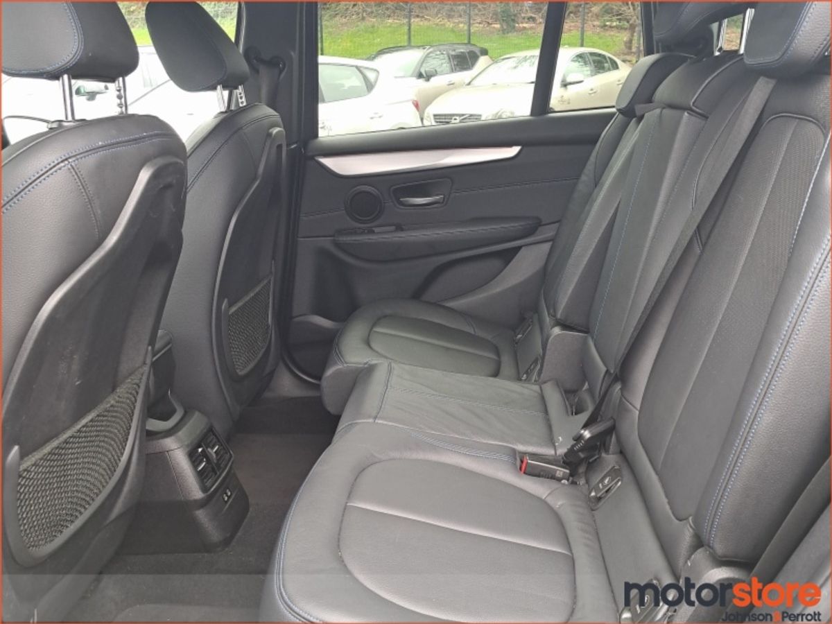 BMW 2-Series 220i M Sport Auto