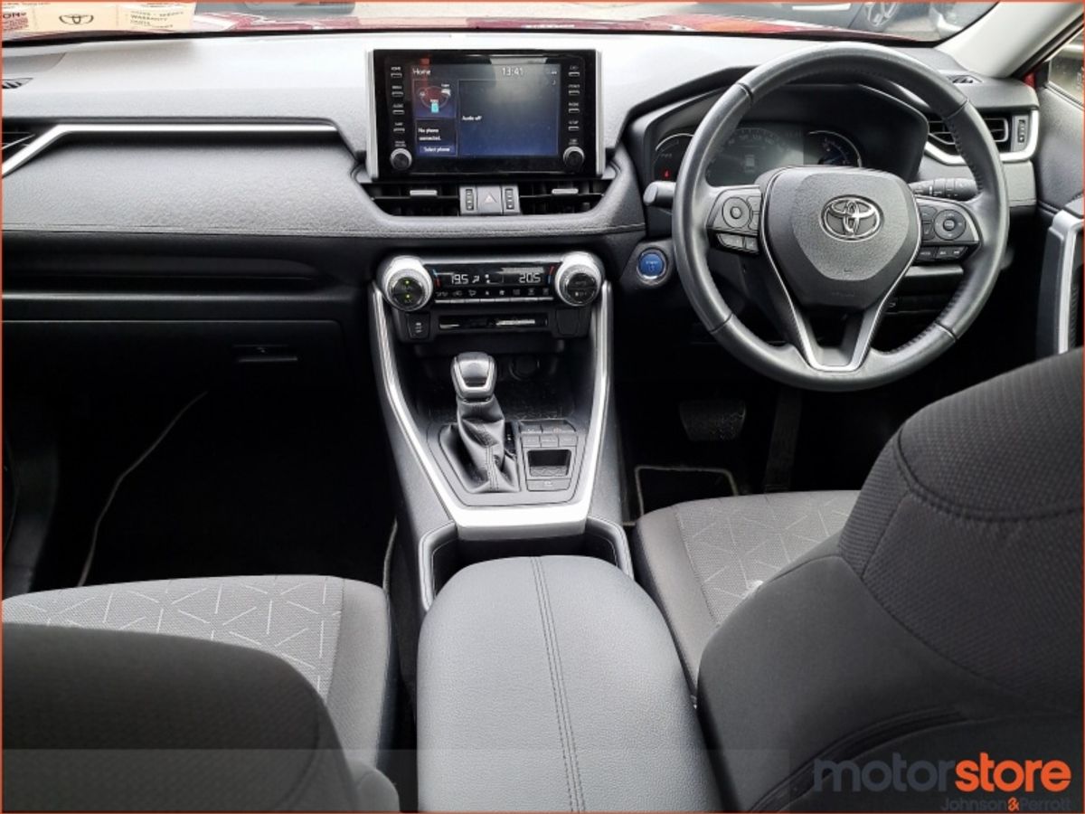 Toyota RAV4 2.5 Hybrid Luna 2WD