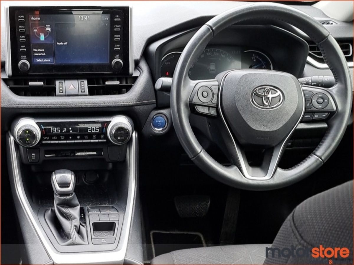 Toyota RAV4 2.5 Hybrid Luna 2WD