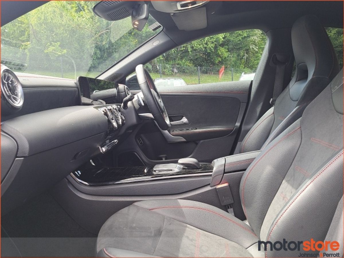 Mercedes-Benz CLA CLA250E PHEV Coup A/T Progressive