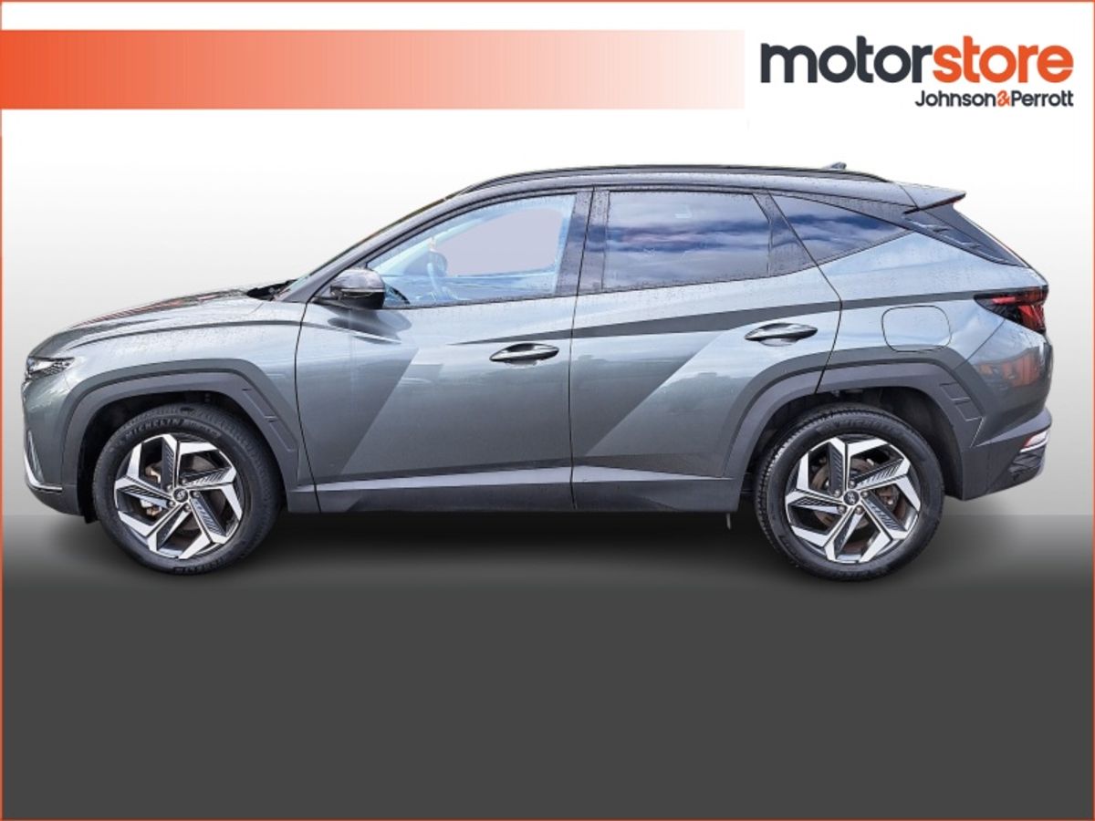 Hyundai Tucson 4WD Executive PHEV Auto w.2 Tone Roof