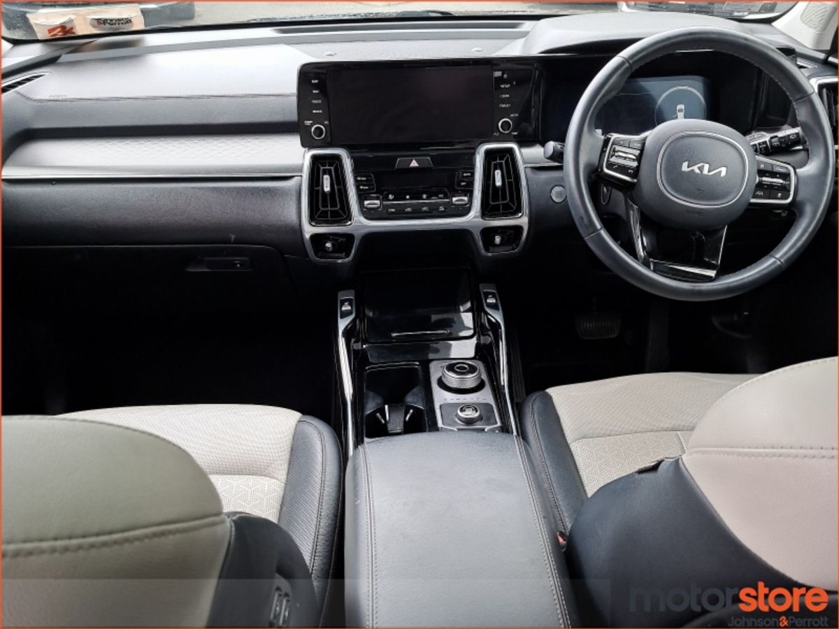 Kia Sorento 2.2 K3 4X2 Diesel Automatic - 7 seats