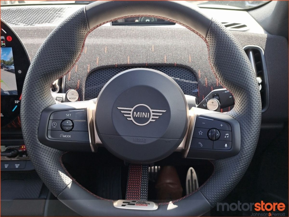 Mini Countryman ** JOHN COOPER WORKS**