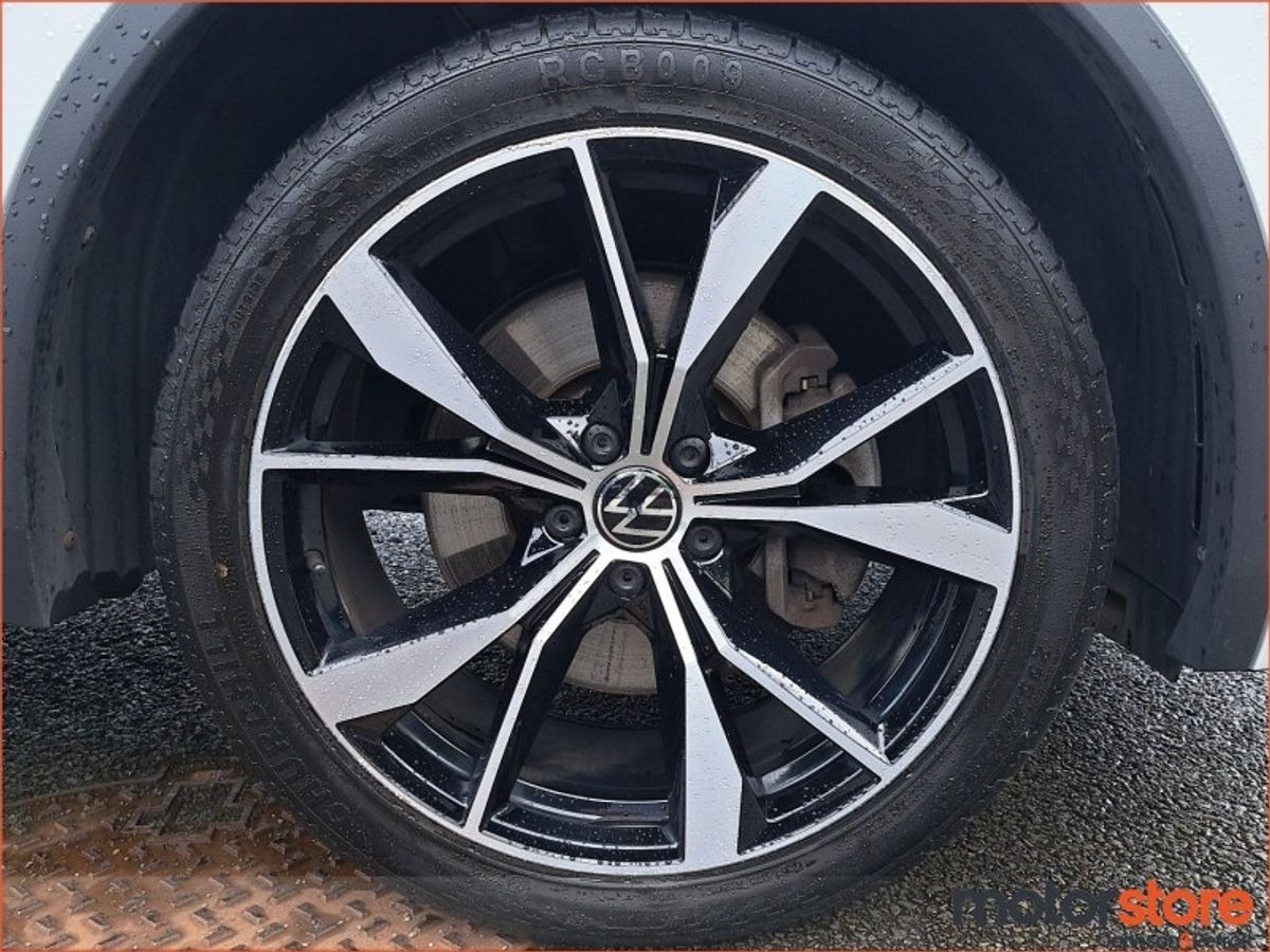 Volkswagen Tiguan 1.4 TSI PHEV 245HP R-Line DSG