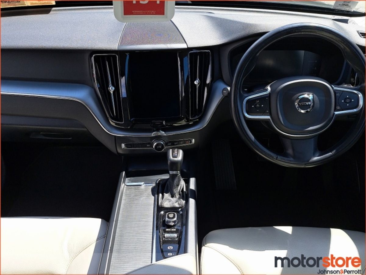 Volvo XC60 D4 190HP AWD MOMENTUM