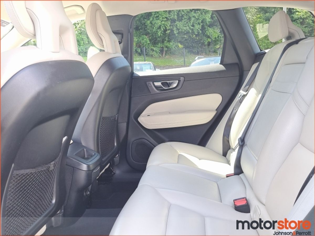 Volvo XC60 D4 190HP AWD MOMENTUM