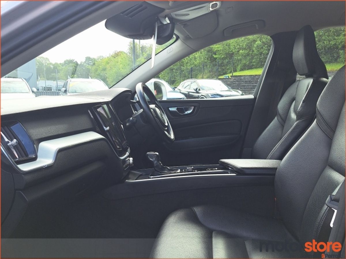 Volvo XC60 D4 (190hp) FWD Momentum Automatic