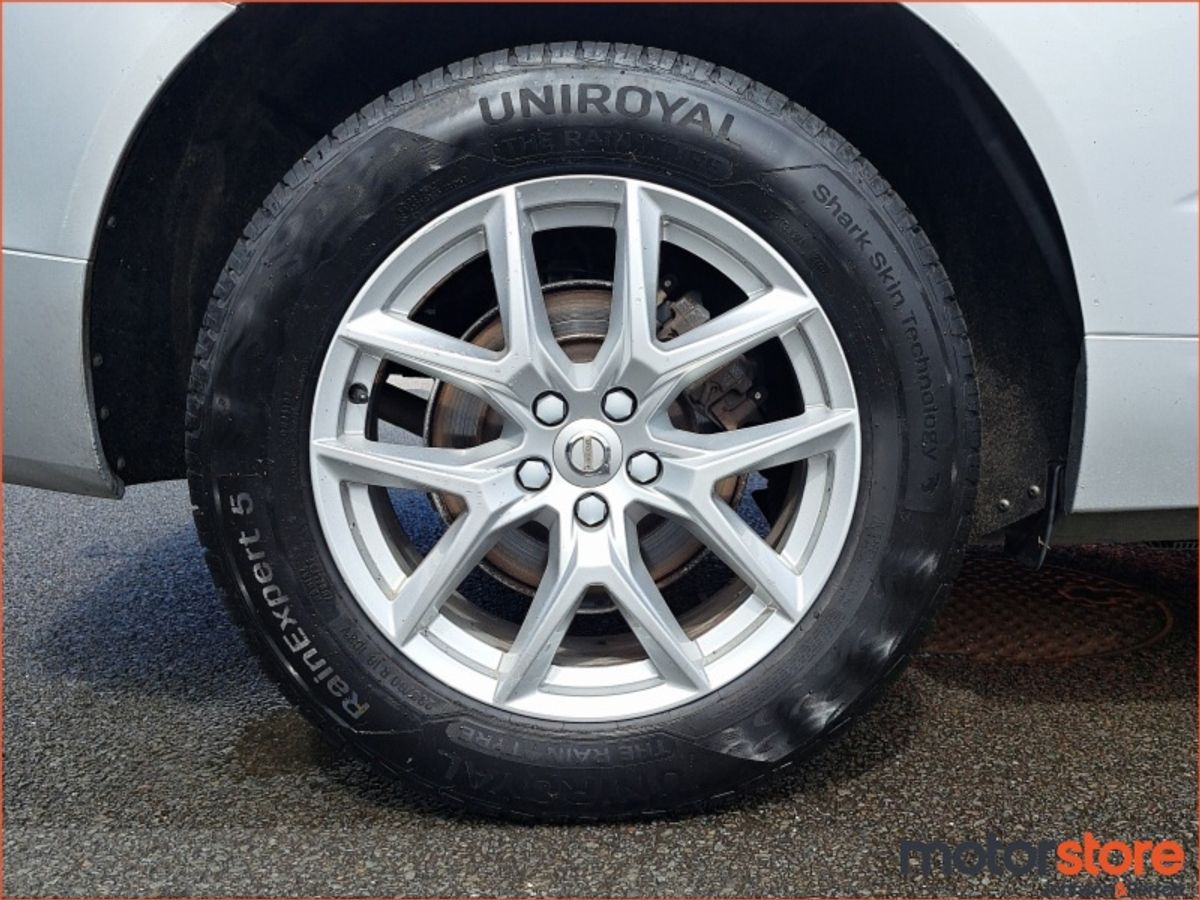 Volvo XC60 D4 (190hp) FWD Momentum Automatic