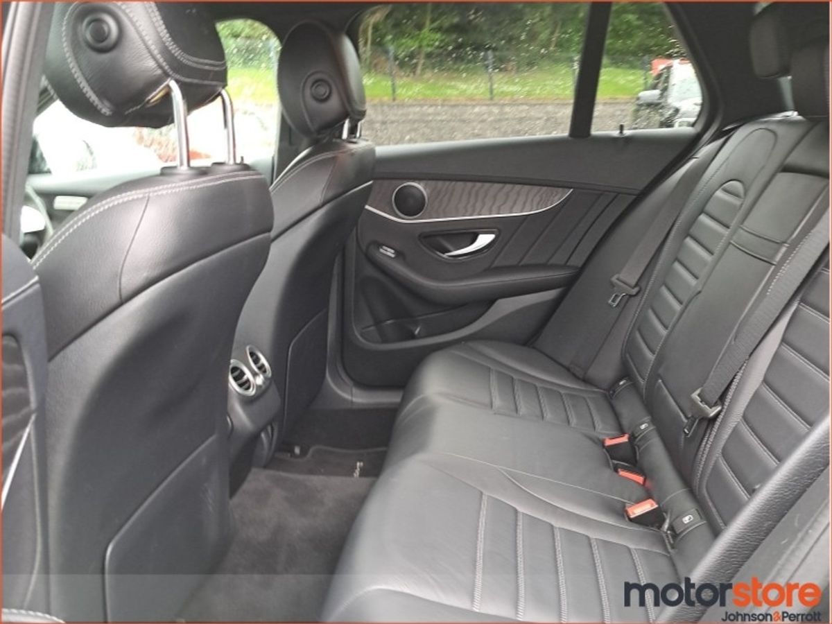 Mercedes-Benz C-Class C 300 Plug In Hybrid Estate AMG Line A/T