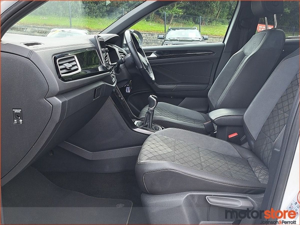 Volkswagen T-Roc 1.0 TSI 110HP R-Line