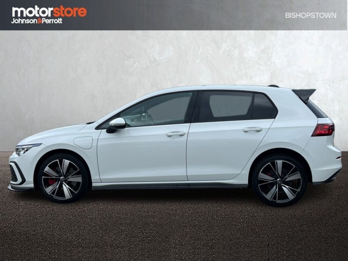 Volkswagen Golf Golf GTE with Lip Kit & Spoiler - TSi 245 Bhp DSG Auto PHEV
