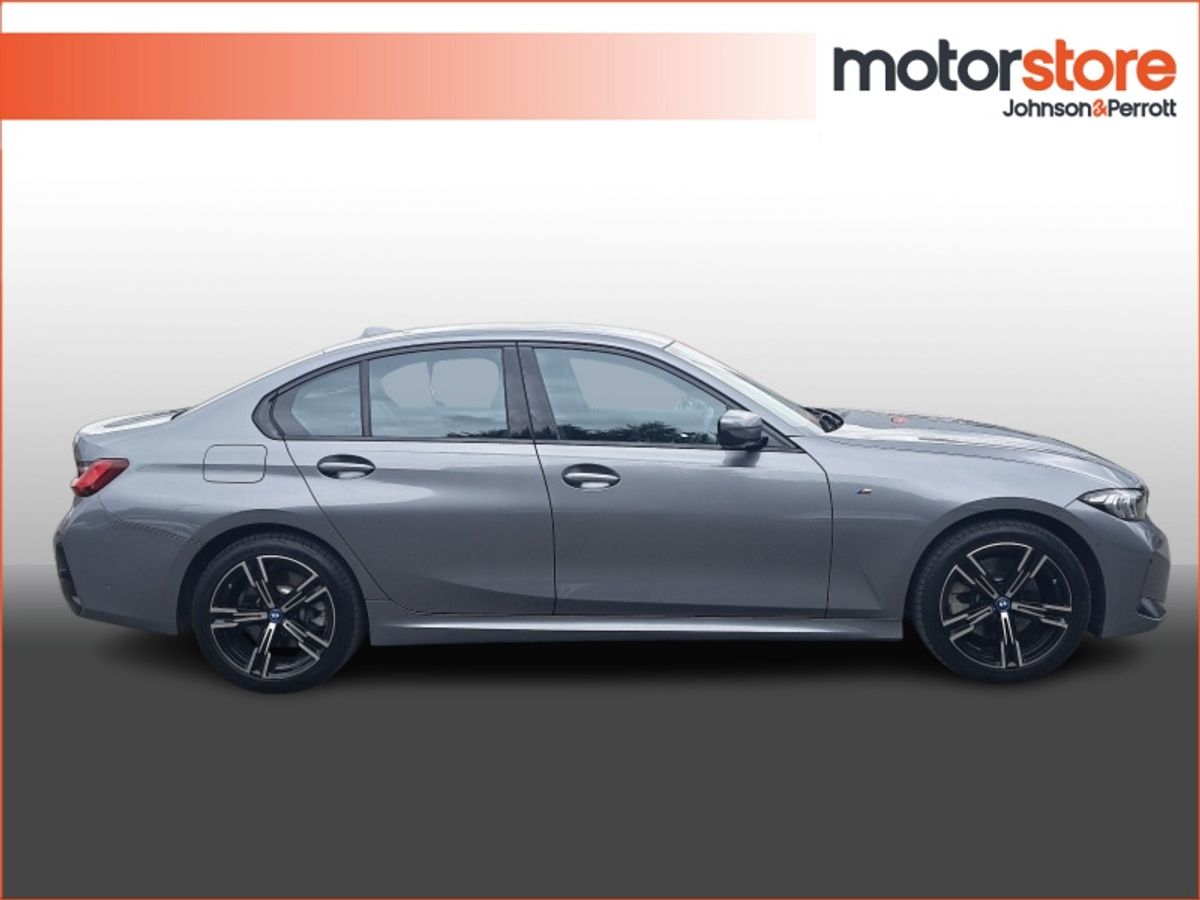 BMW 3-Series 330 E M Sport Auto  330 e M Sport  330 e 292 12kWh PHEV 113BHP /83kw Step Auto Start/Stop