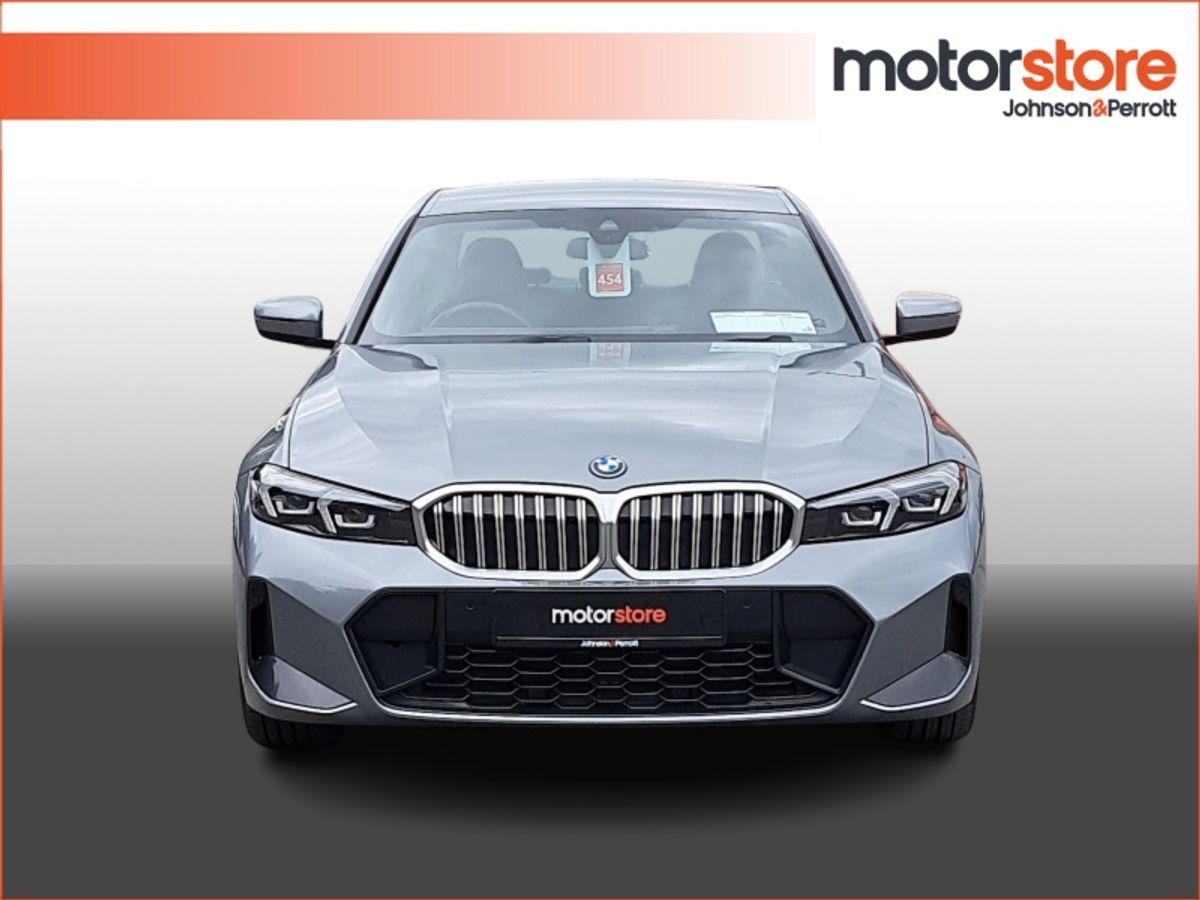 BMW 3-Series 330 E M Sport Auto  330 e M Sport  330 e 292 12kWh PHEV 113BHP /83kw Step Auto Start/Stop