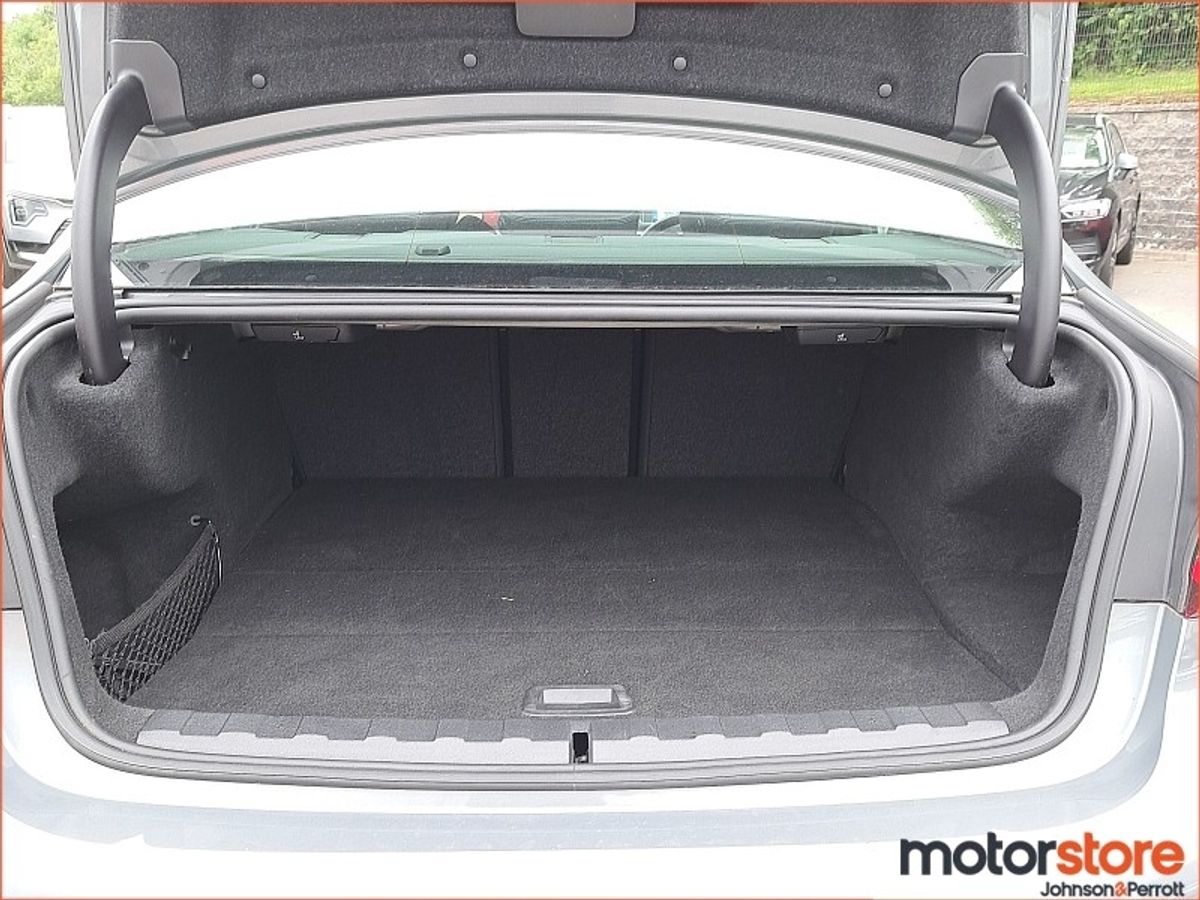BMW 3-Series 330 E M Sport Auto  330 e M Sport  330 e 292 12kWh PHEV 