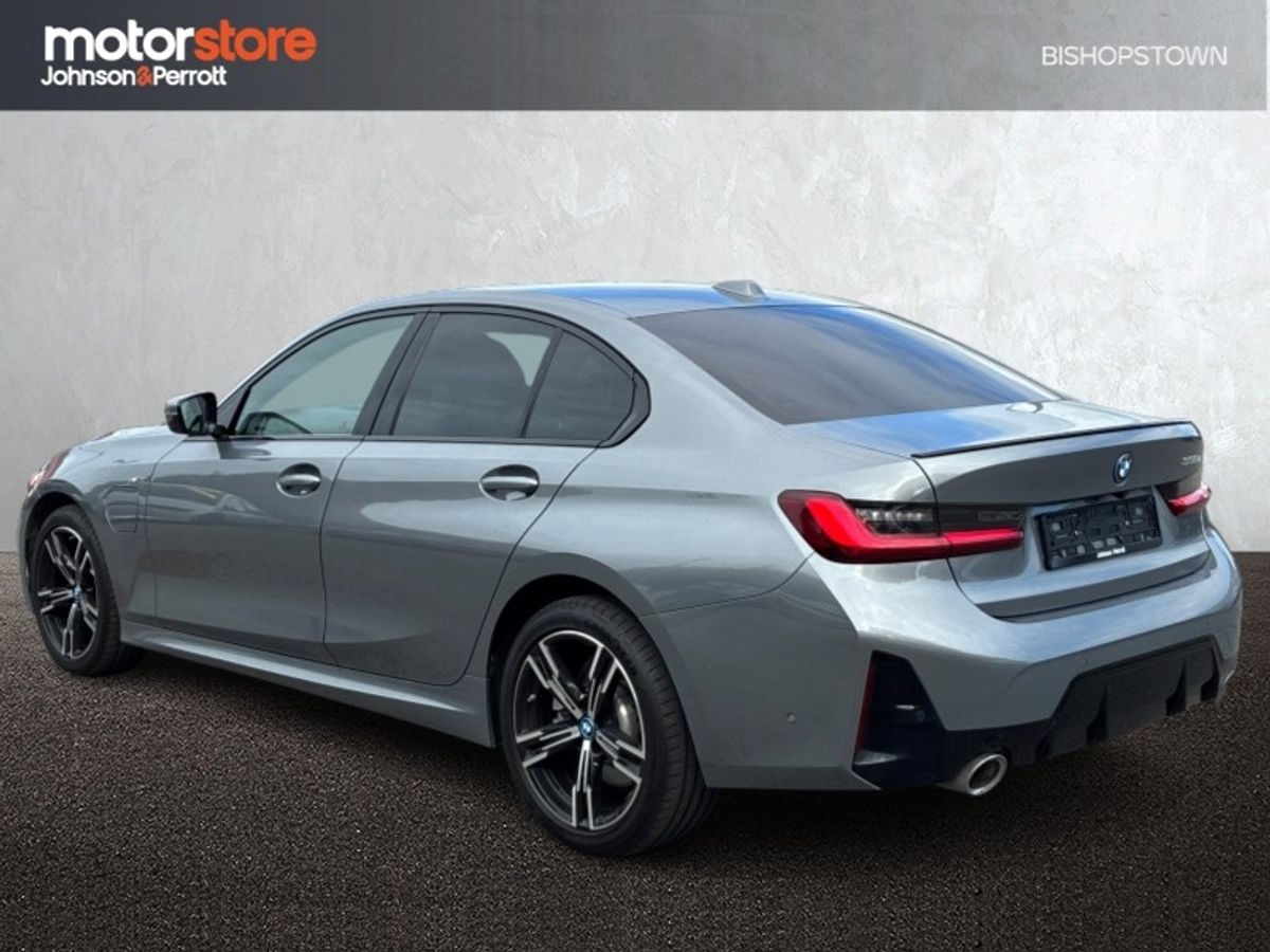 BMW 3-Series 330 E M Sport Auto  330 e M Sport 