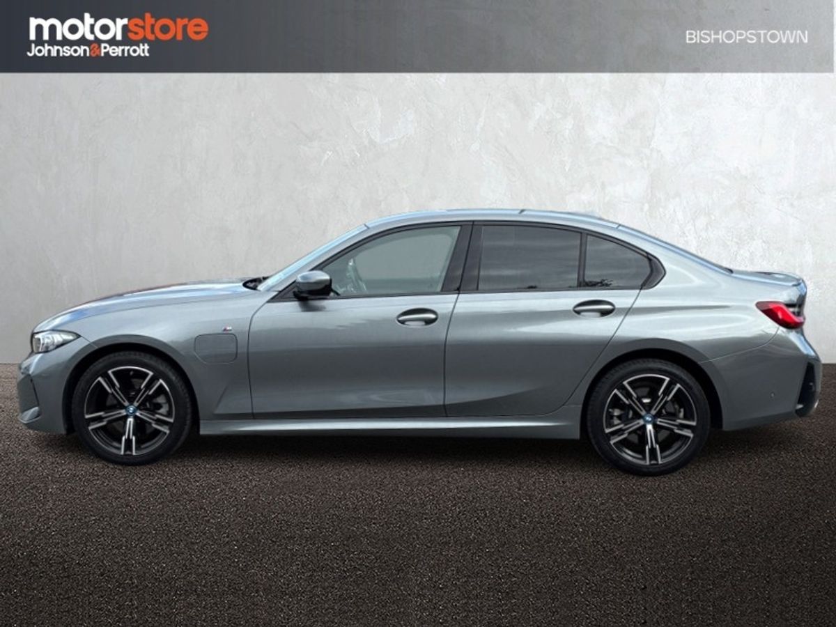BMW 3-Series 330 E M Sport Auto  330 e M Sport 