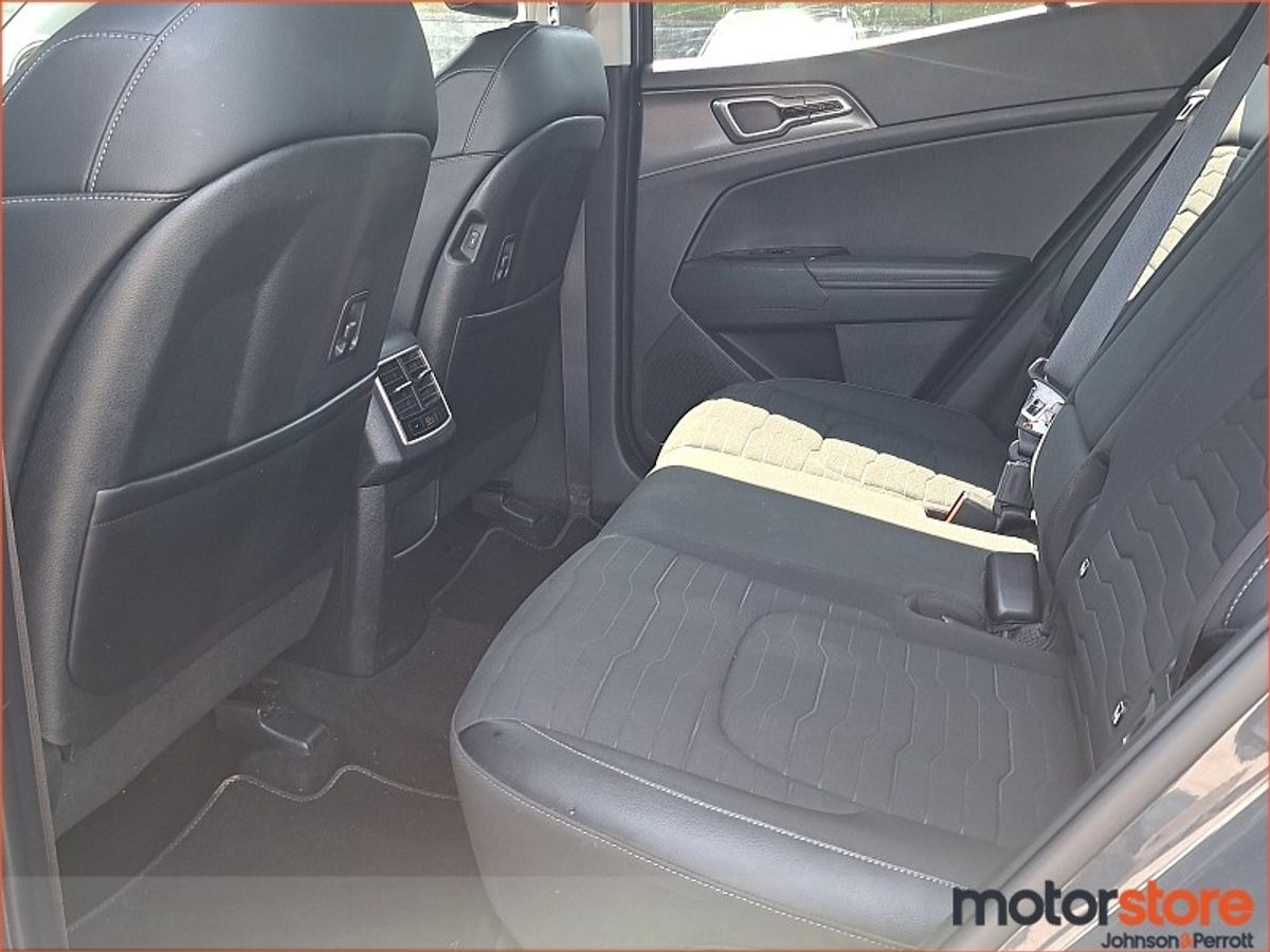 Kia Sportage 1.6 CRDi SCR Diesel 115 hp K2 6MT