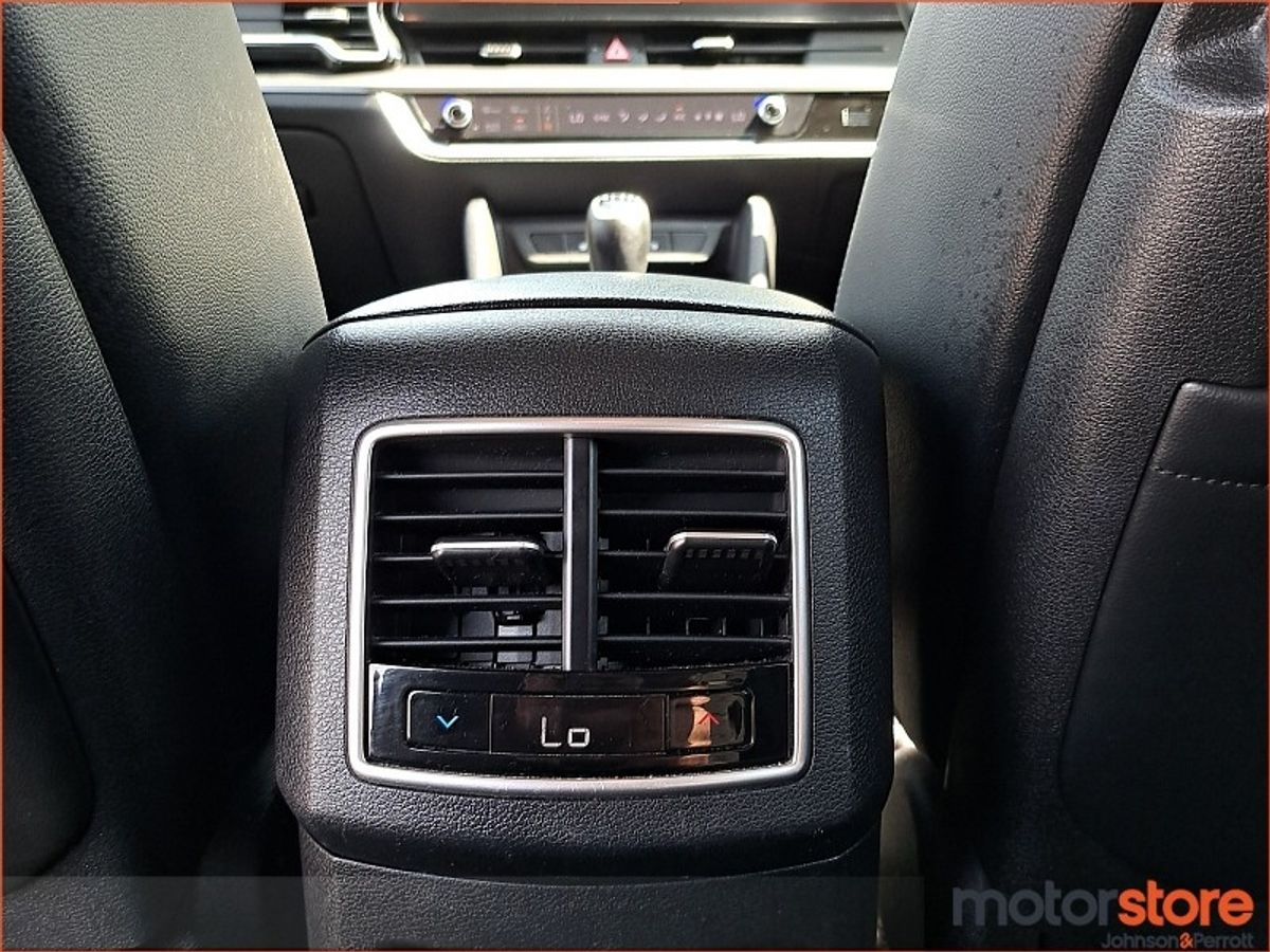 Kia Sportage 1.6 CRDi SCR Diesel 115 hp K2 6MT