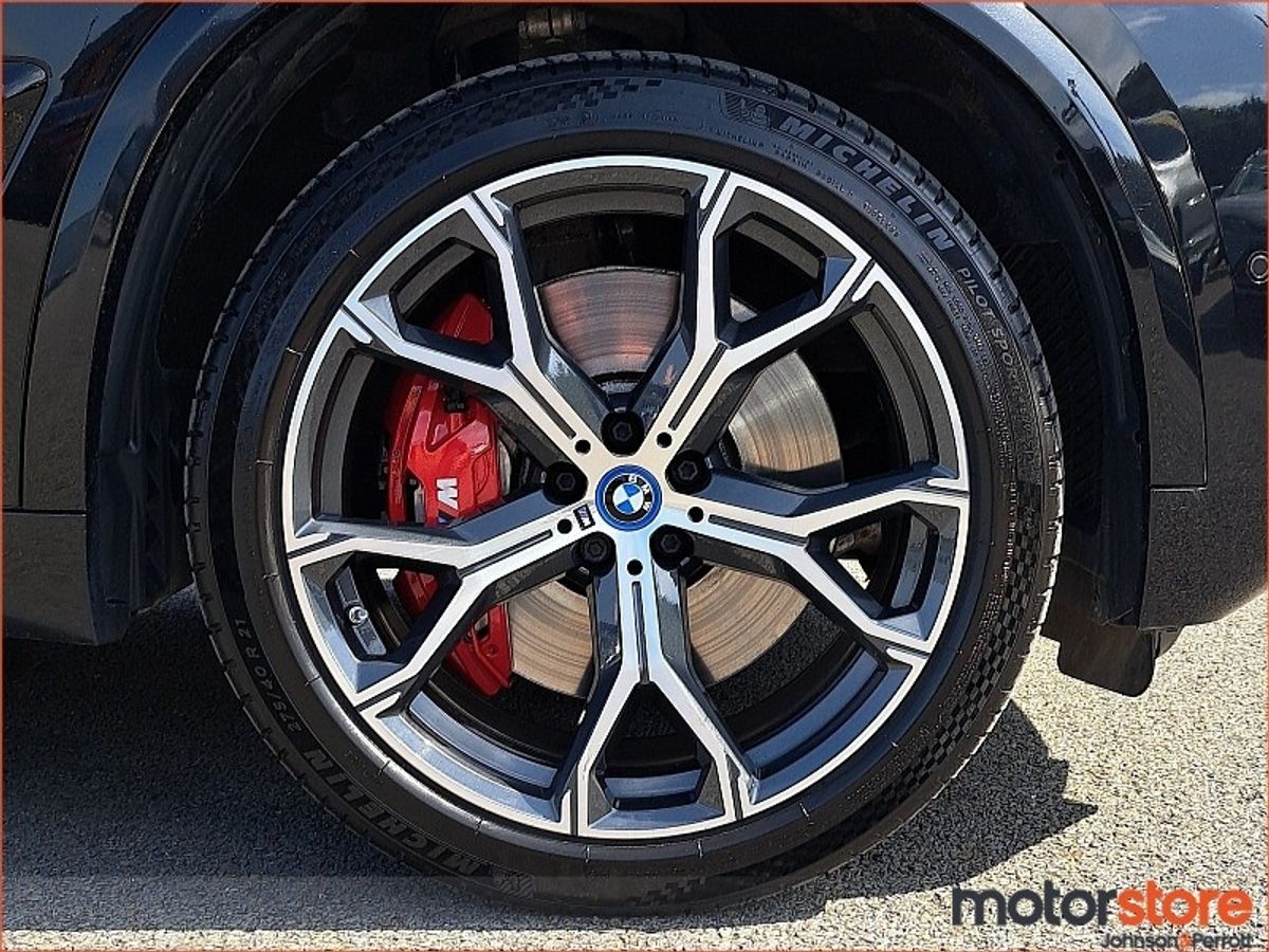 BMW X5 X5 XDRIVE50E X5MH M SPORT 4DR (Remainder of Manufacturer Warranty)