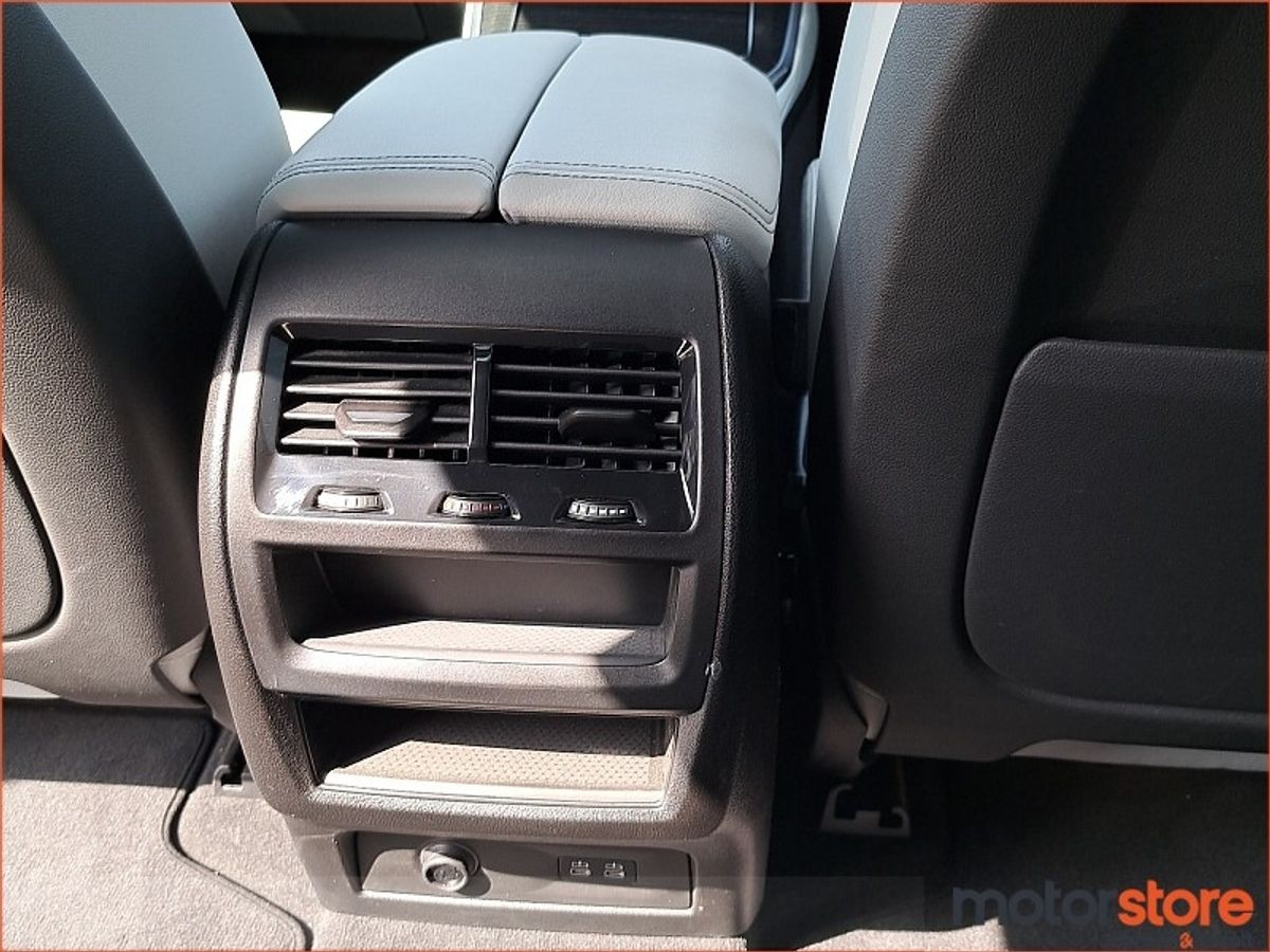 BMW X5 X5 XDRIVE50E X5MH M SPORT 4DR (Remainder of Manufacturer Warranty)