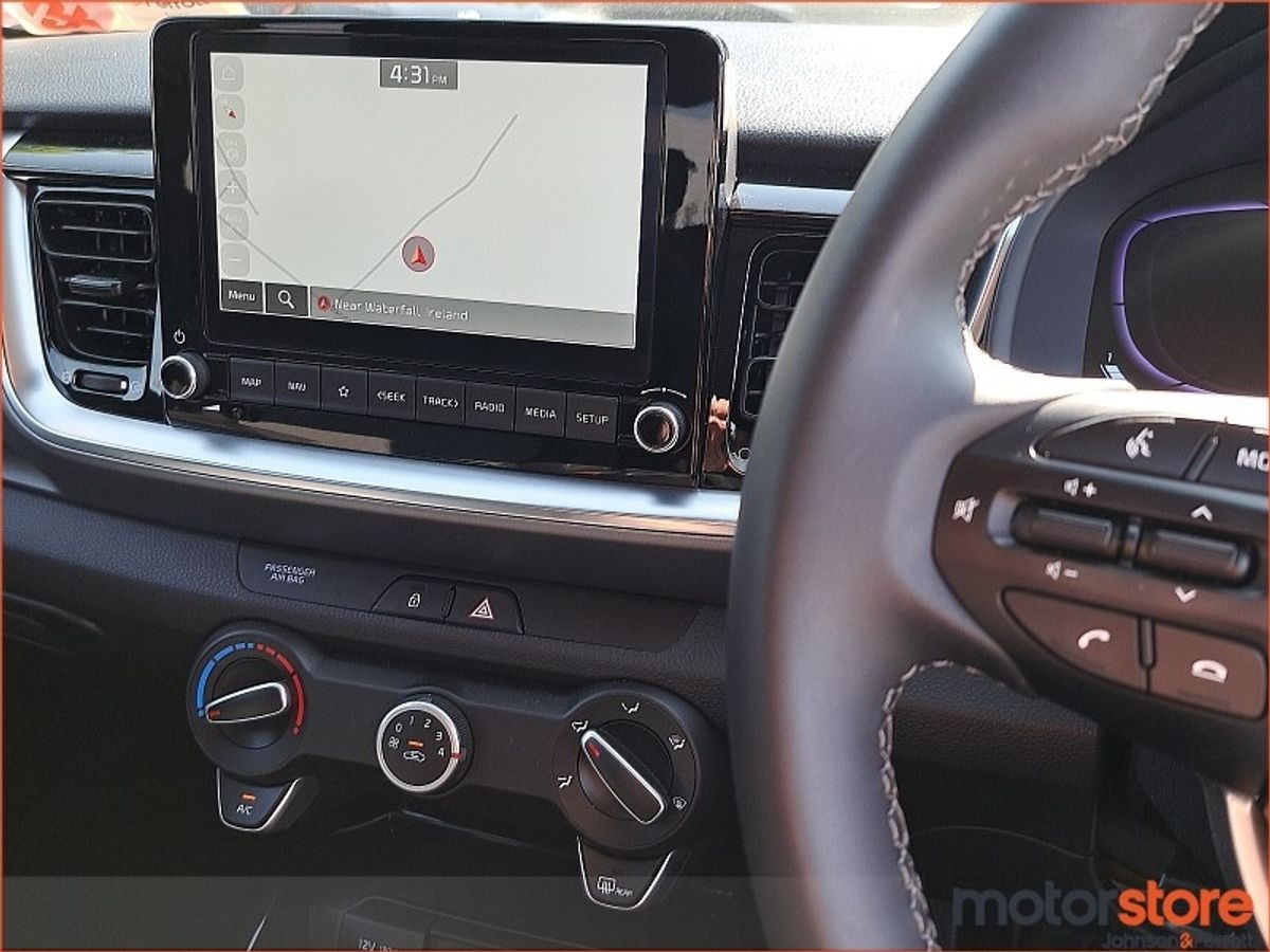 Kia Stonic 1.0 100HP K2 PE (Balance of 7 Year Kia Warranty)