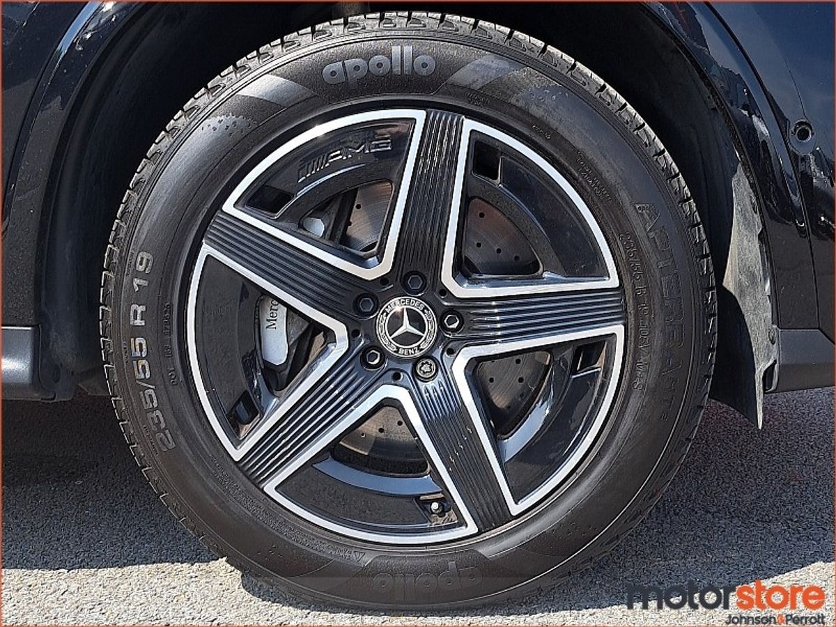 Mercedes-Benz GLC Glc 300 Amg Line E 4Matic Auto  AMG Line  GLC300 e 313 4 Matic 9G-Tronic Auto 31.2 kWh PHEV EQ Boost 134BHP /100 kW Start/Stop