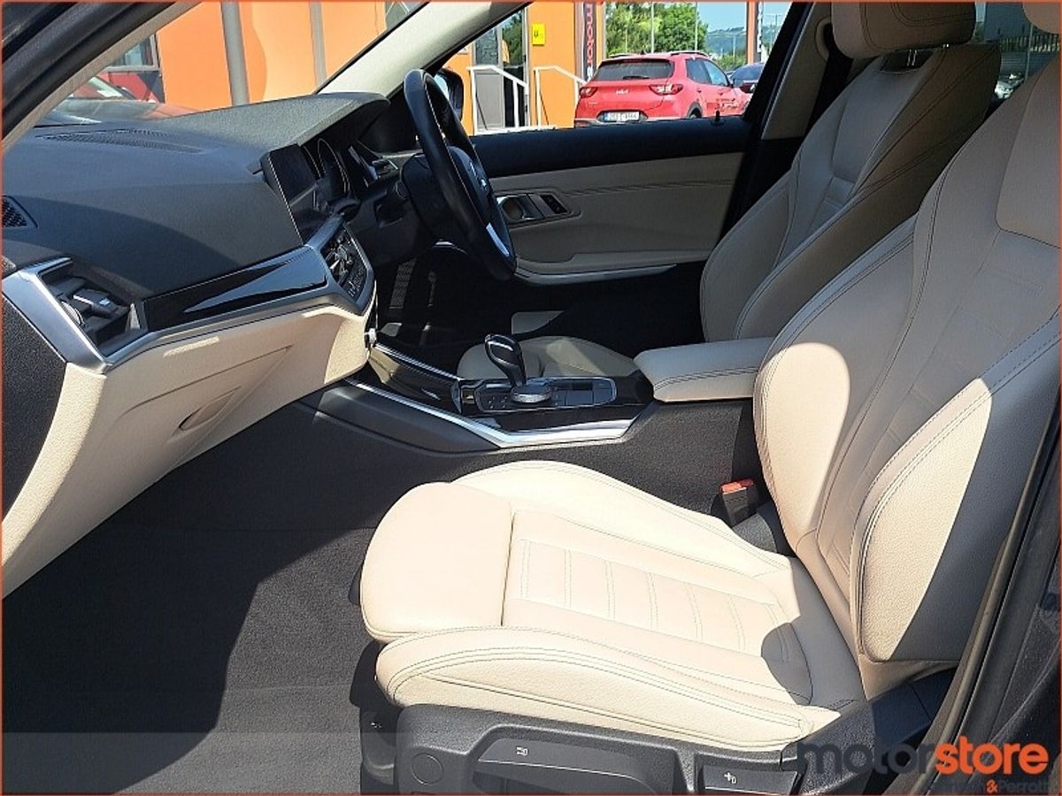BMW 3-Series 318d Sport