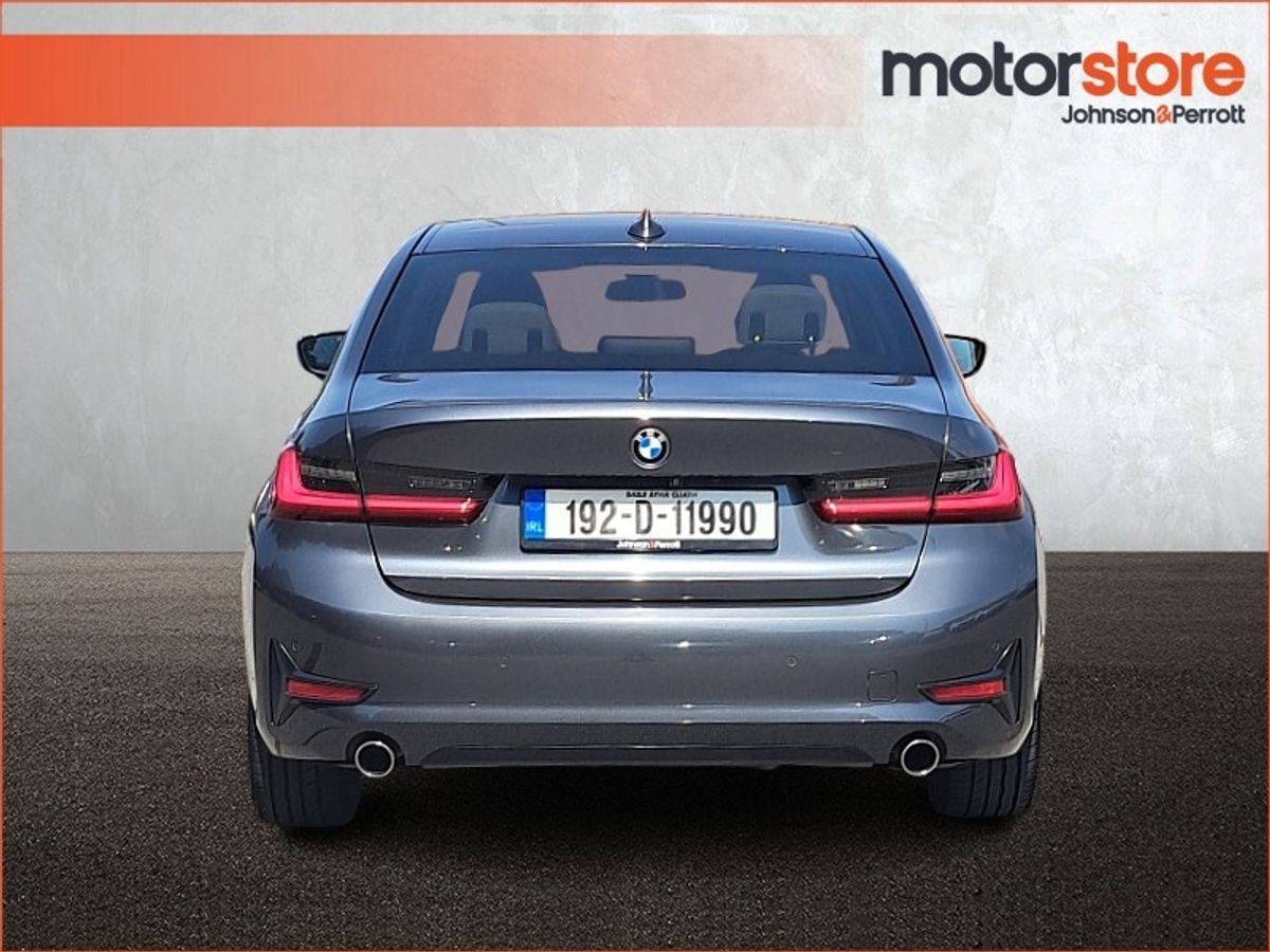 BMW 3-Series 318d Sport