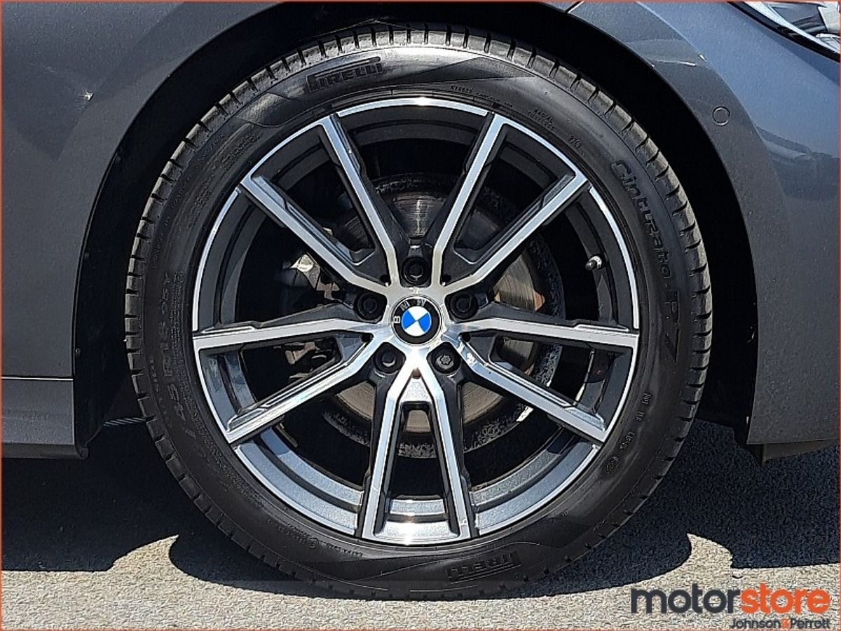 BMW 3-Series 318d Sport