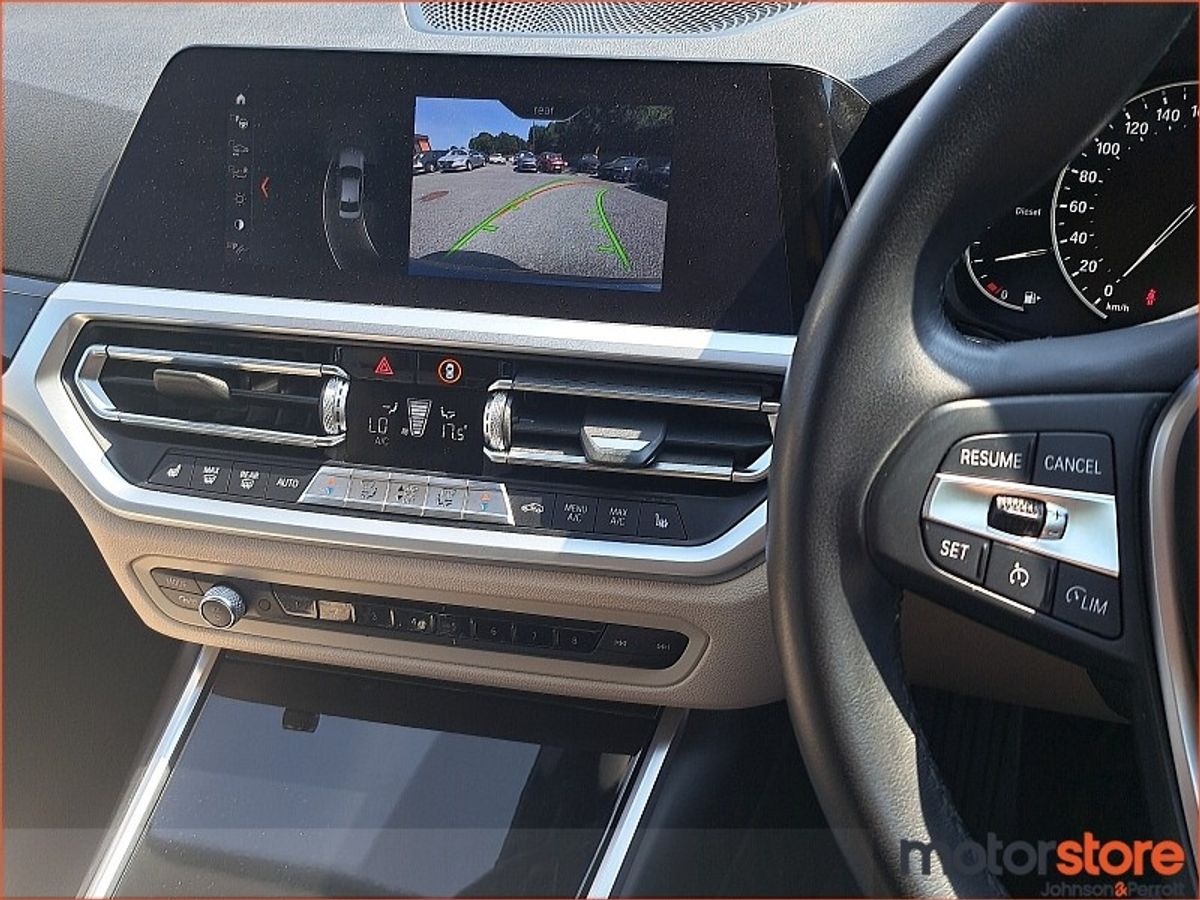 BMW 3-Series 318d Sport
