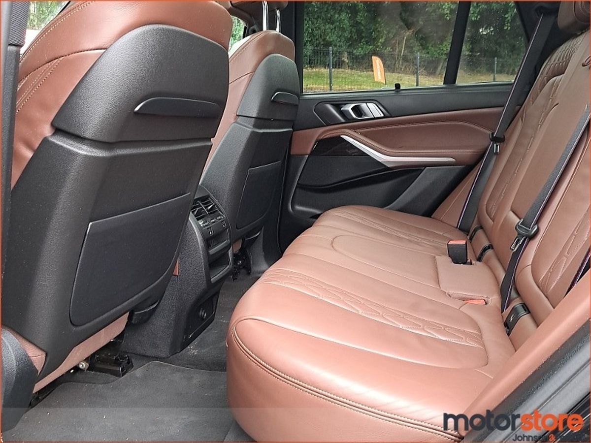 BMW X5  xDrive45e M Sport with M Sport Plus Pack, 22 Inch Alloys in Matt Black, Comfort Pack & more