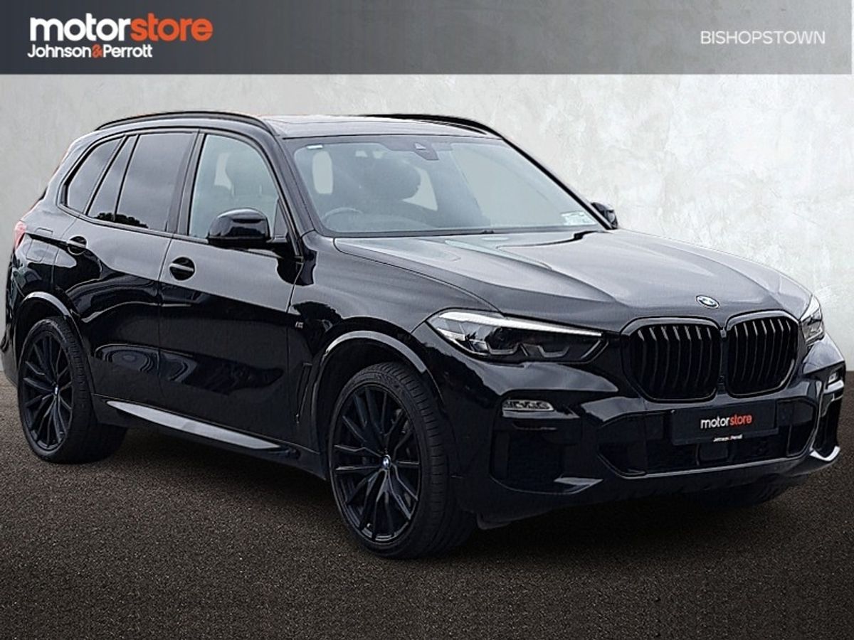BMW X5  xDrive45e M Sport with M Sport Plus Pack, 22 Inch Alloys in Matt Black, Comfort Pack & more
