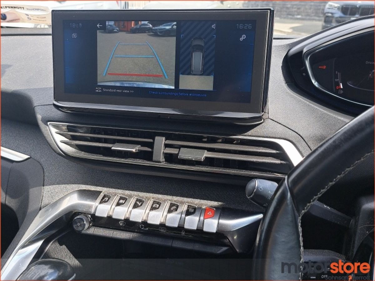 Peugeot 5008 1.5 BlueHDi 130bhp Allure