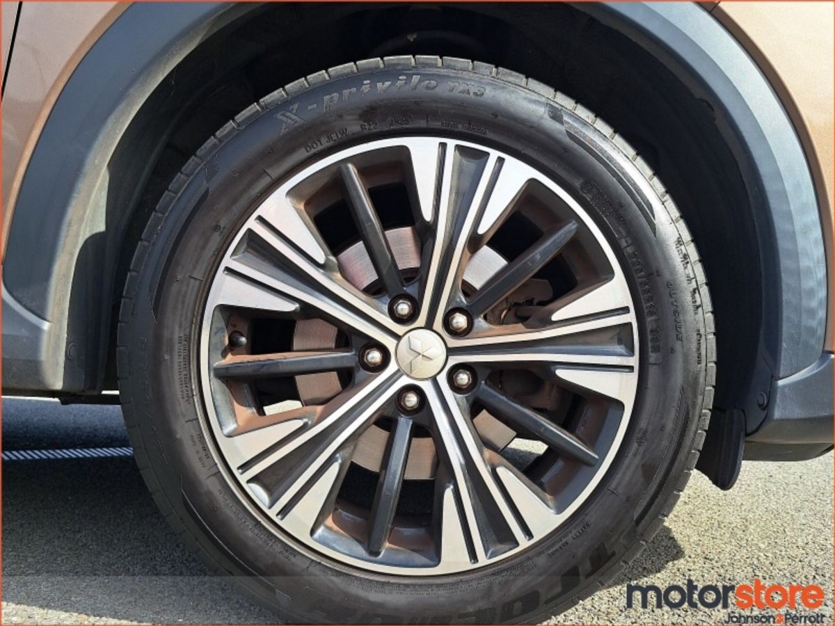 Mitsubishi Eclipse Cross 1.5 Petrol 6MT Intense 2WD AS&G