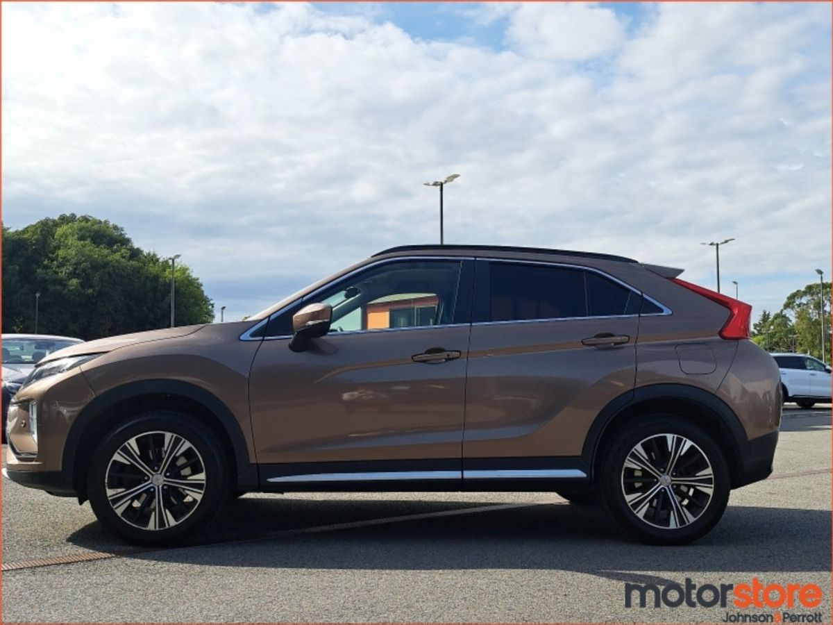 Mitsubishi Eclipse Cross 1.5 Petrol 6MT Intense 2WD AS&G