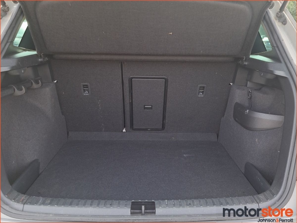 Skoda Karoq 2.0TDI 115HP DSG Sportline