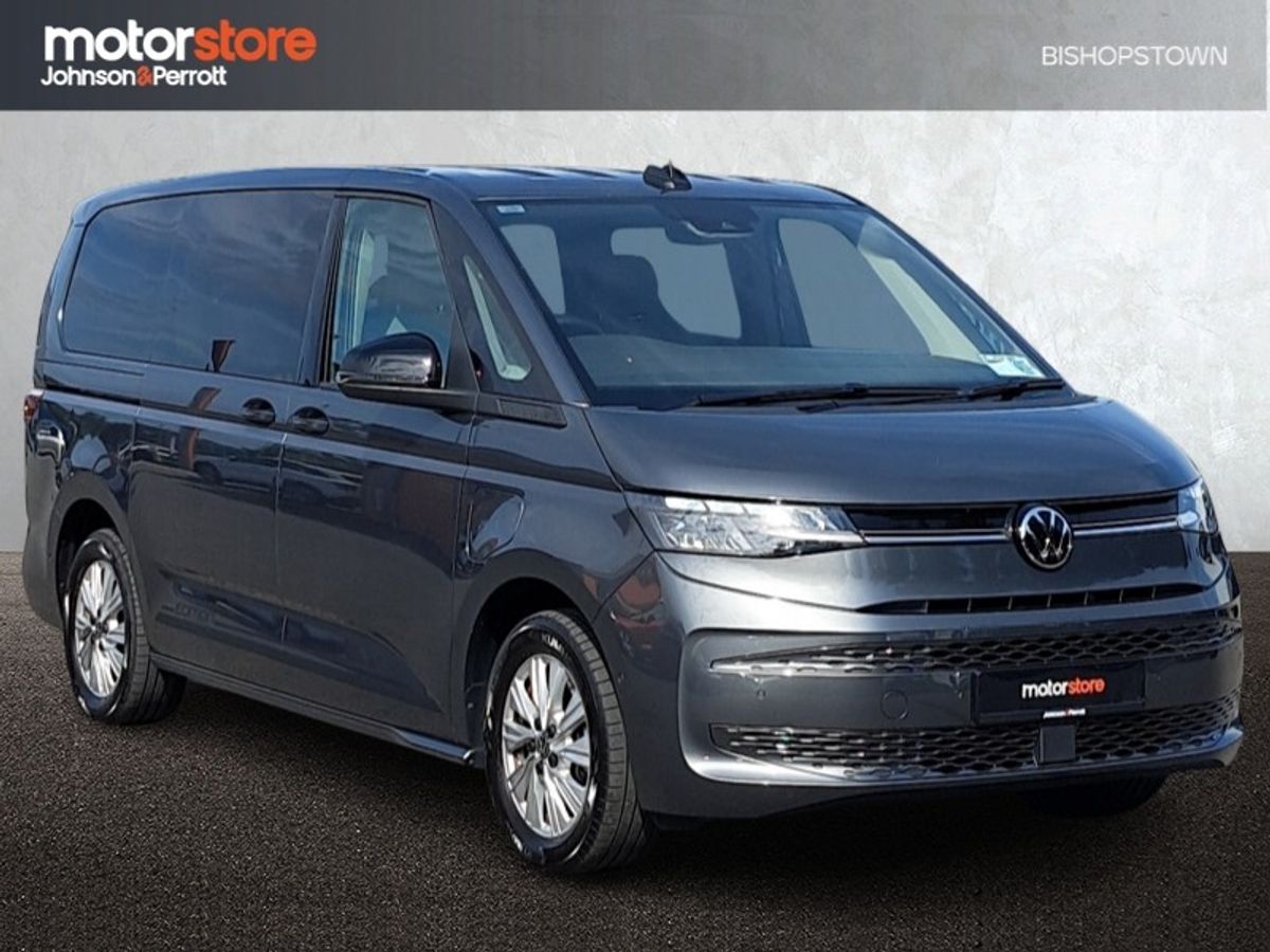 Volkswagen Multivan T7 LIFE PHEV 240BHP 4 Motion LWB 7 Seat with 2 Years VW Warranty Remaining